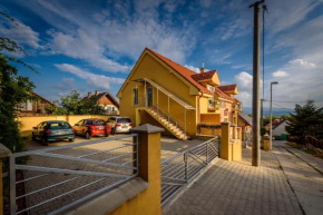 Гостиница Apartmany Hujer, Бойнице